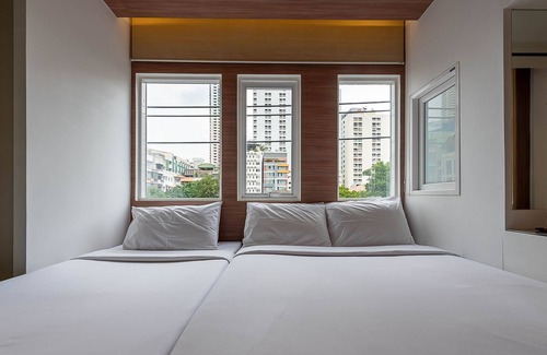 Thanon Phaya Thai Hotel | The Period Pratunam