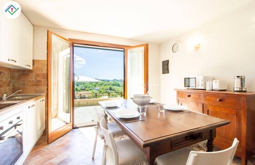 Lari Apartment | The Petruccaio by TuscanyWeGo