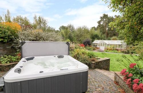 Builth Wells House | The Pheasantry