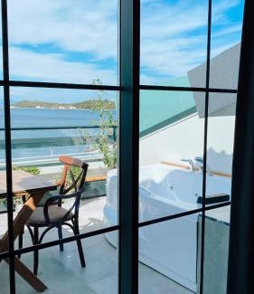 Iskele Mahallesi Hotel | THE PİER OF URLA