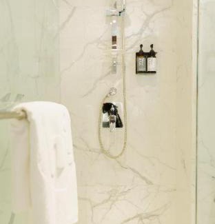 Bel-Air Hotel | The Picasso Boutique Serviced Residences Managed by HII