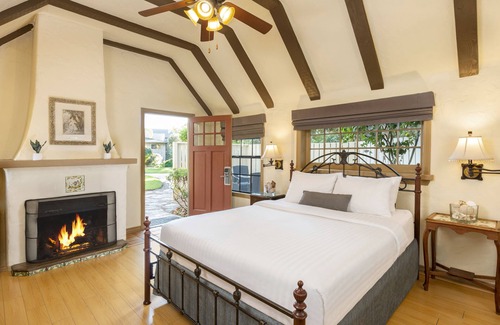 Ventura Hotel | The Pierpont Inn