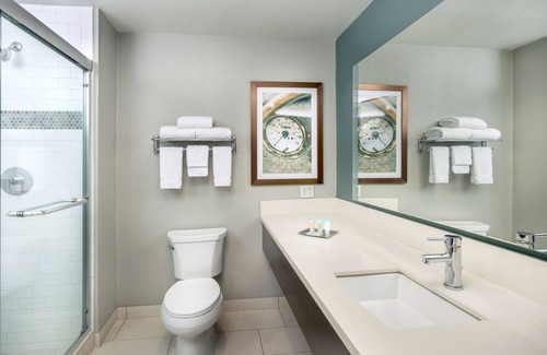 Ventura Hotel | The Pierpont Inn