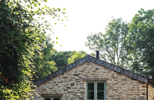 Saint Columb Major Cottage | The Pigsty & Spa Garden at Tregoose Old Mill