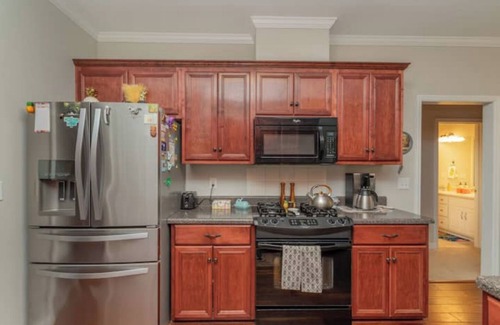 Aiken House | The Pineapple Pause - Close to everything Aiken!