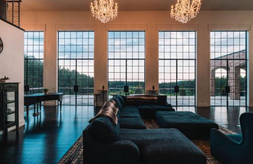 Signal Mountain House | The Pines at Signal Mountain with Hot Tub