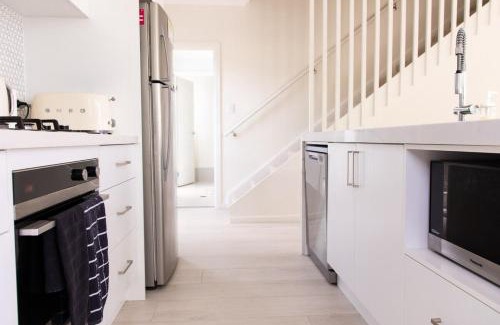 Ettalong Beach House | The Pines