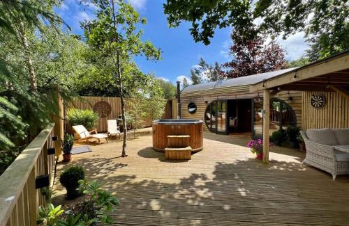 Richmond House | The Pines Treehouse at Treetops Hideouts