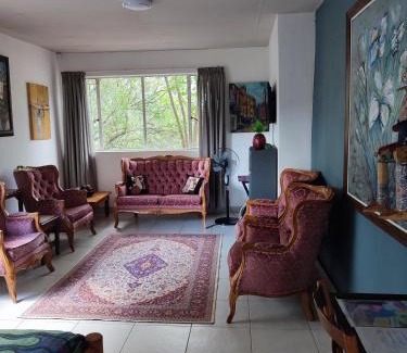 Magaliesberg Apartment | The Pink Chair