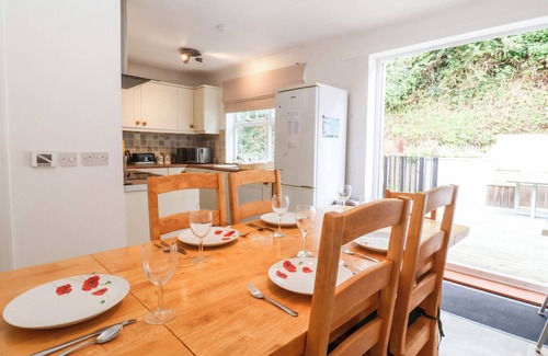 Felixstowe Cottage | THE PINK HOUSE, family friendly in Felixstowe, Suffolk