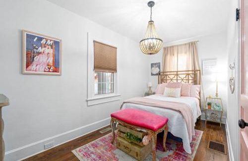 Clarksville House | The Pink House in Downtown Clarksville