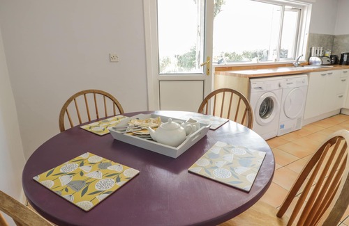 Newton Stewart Cottage | THE PINK HOUSE, pet friendly, with open fire in Isle Of Whithorn