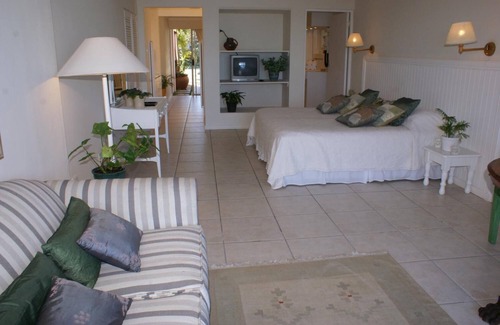 Wilderness Beach House | The Pink Lodge on the Beach