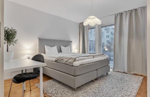 Solna Apartment | The Pink Patio - Cozy Modern Private Apartment