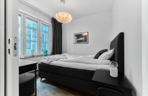 Solna Apartment | The Pink Patio - Cozy Modern Private Apartment