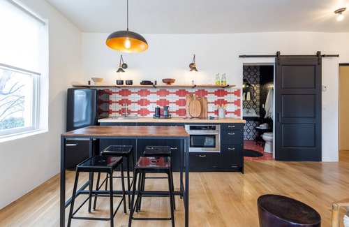Downtown Santa Fe Hotel | The Pippa - Penthouse Luxury Suite, steps to the Plaza