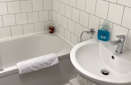 Chysauster Hotel | The Pirate Inn