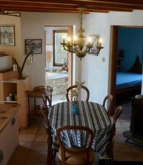 South Pelion House | The Place by the Sun