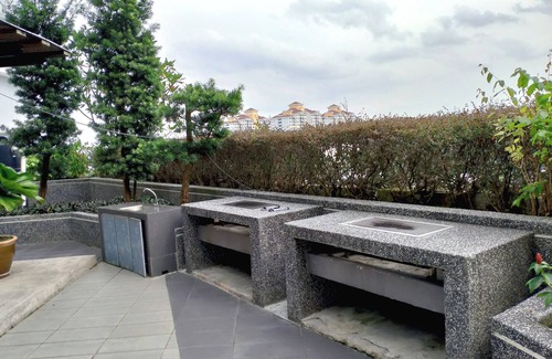 Taman Bukit Mewah House | The Platino - Located next to Paradigm mall.