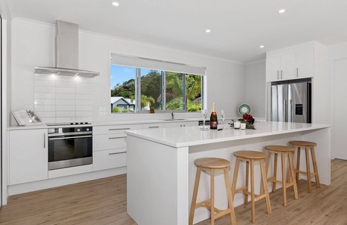 Matapouri House | The Platinum Rendezvous - Matapouri Holiday Home