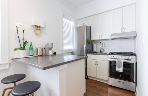Yankee Hill Apartment | The Plaza Hotel