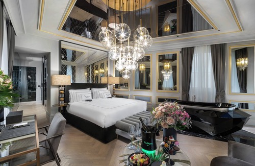 Porta Nuova Hotel | The Plein Hotel - Small Luxury Hotels of the World