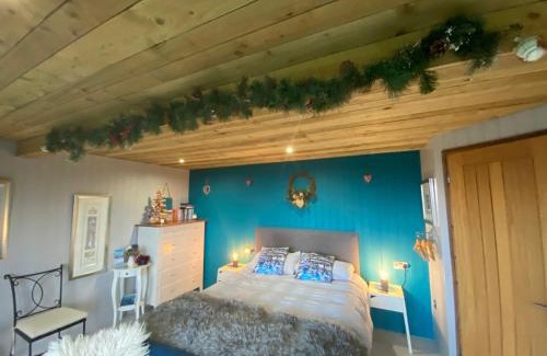 Aberaeron Cabin | The Pod & Cwtch luxury accommodation