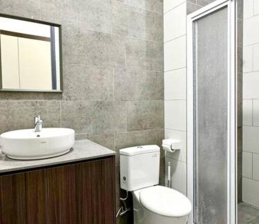 Taman Charming Apartment | The Podium-Studio-Free 1 Parking-6 Pax-D323B