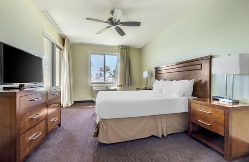 Poipu Resort | The Point at Poipu - 2 BEDROOM GARDEN VW 1 KING 2 TWINS W/ROLL-IN SHOWER