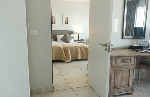 Mossel Bay Hotel | The Point Hotel & Spa