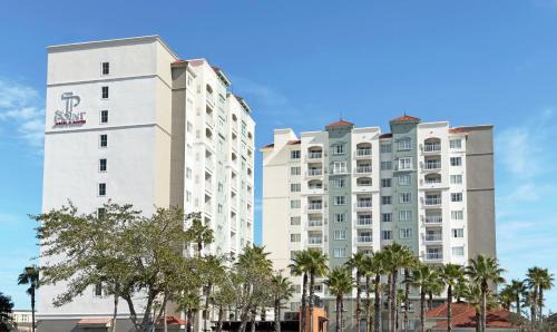 Florida Center Hotel | The Point Hotel & Suites Universal