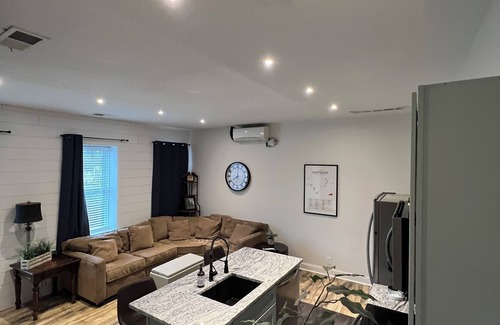 Clifton Apartment | The Point is a spacious and completely renovated one bedroom apartment.