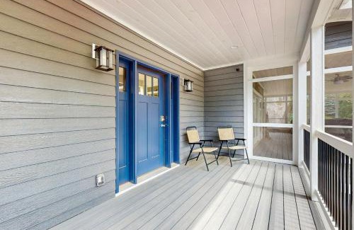 Union Pier House | The Point on Williams Court