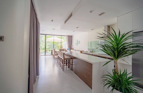 Ngu Hanh Son Villa | The Point Resort - Golf View Villa