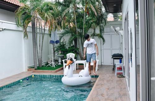 Pratumnak Hill Villa | The Pool House Pattaya No.8