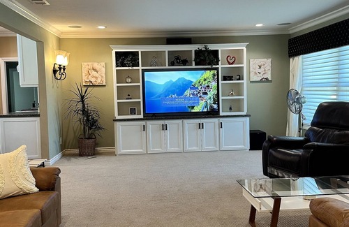 Anaheim Resort House | The Pool House Retreat
