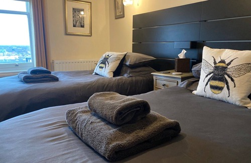 Lincoln Bed & Breakfast | The Poplars Boutique