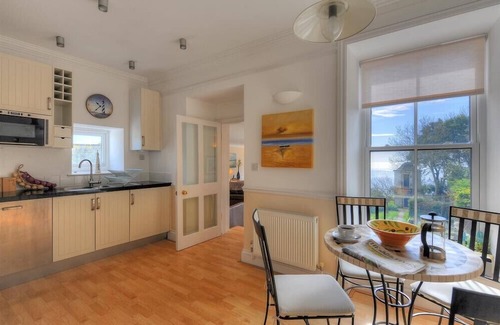Lyme Regis Apartment | The Portland Suite