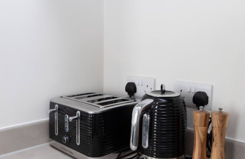 Saint Paul's Apartment | The Portland Your Apartment