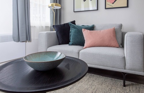 Saint Paul's Apartment | The Portland Your Apartment