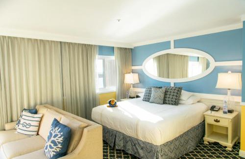 South Redondo Hotel | The Portofino Hotel & Marina, a Noble House Hotel