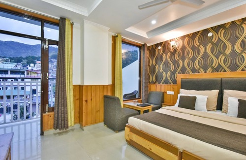 Dharamshala Hotel | The Posh Hotel near Mall Road with Hassle Free Covered Parking