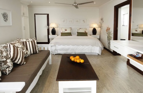 Hermanus House | The Potting Shed Guest House
