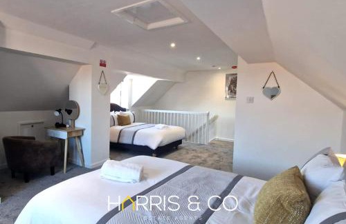 Poulton-le-Fylde Villa | The Poulton Paradise