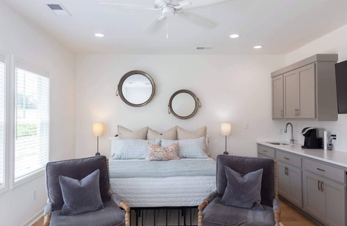 Oxford Apartment | The Powder Blues Loft