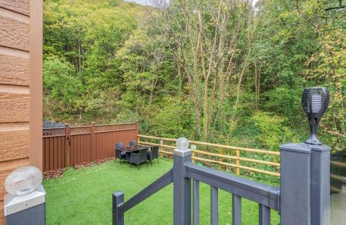Felinfach House | The Powys Lodge