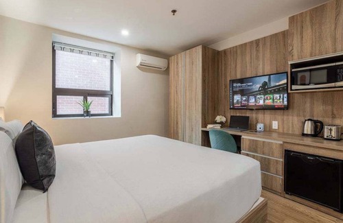 Gay Village Hotel | The Prada King Room – MTL Centre