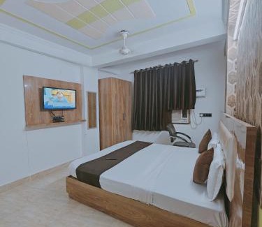 Mahipalpur Hotel | The Prime Raj