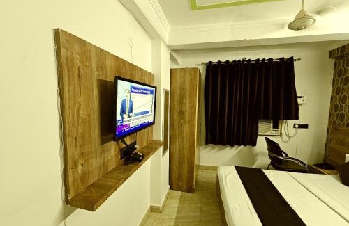 Mahipalpur Hotel | The Prime Raj
