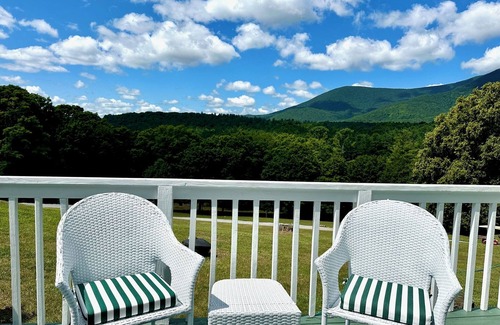 Manchester House | The Privacy of a house & Perks of a Resort! Pool, tennis, fireplace. Indoor pool. Dogs welcome!